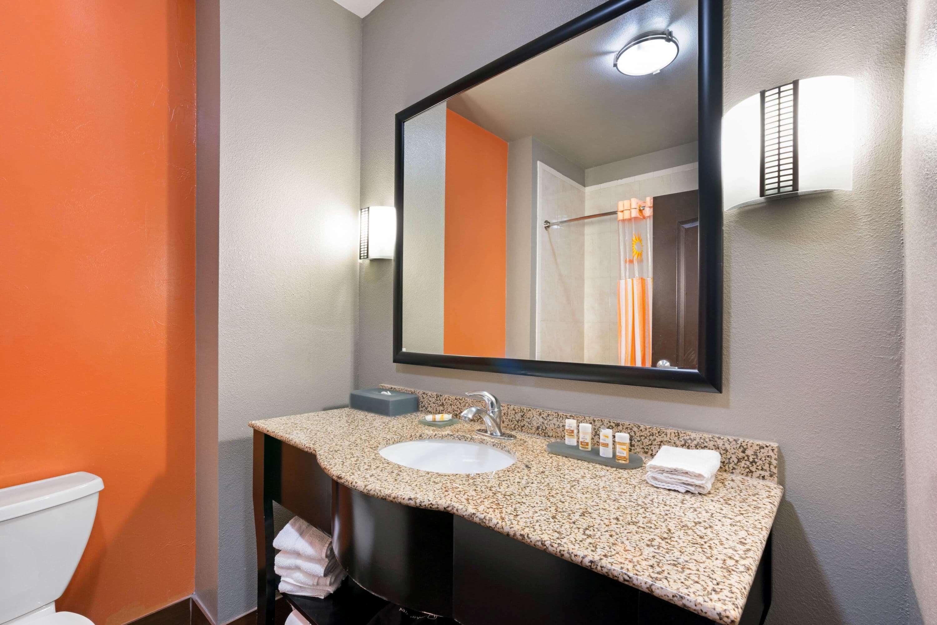 La Quinta By Wyndham Houston Iah Bush Intl Airport E Hotel Хъмбъл Екстериор снимка