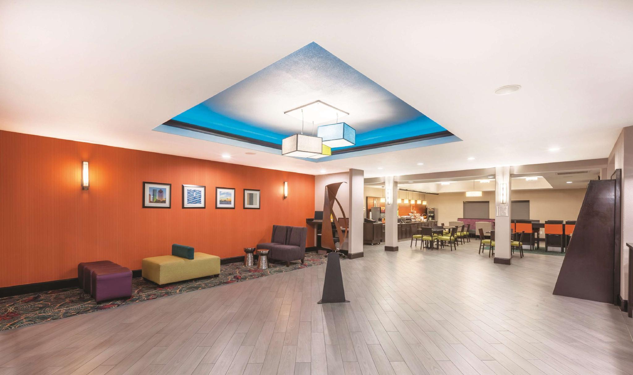 La Quinta By Wyndham Houston Iah Bush Intl Airport E Hotel Хъмбъл Екстериор снимка
